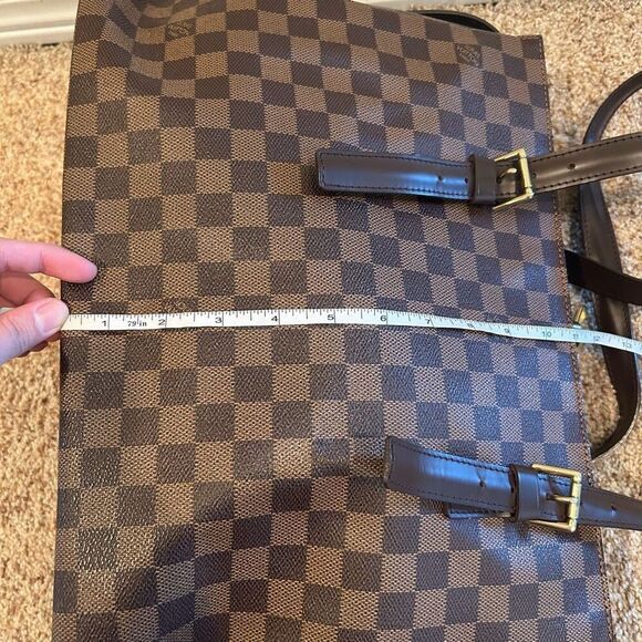 LOUIS VUITTON Damier Ebene Chelsea with Lock and Key - Picture 15 of 16